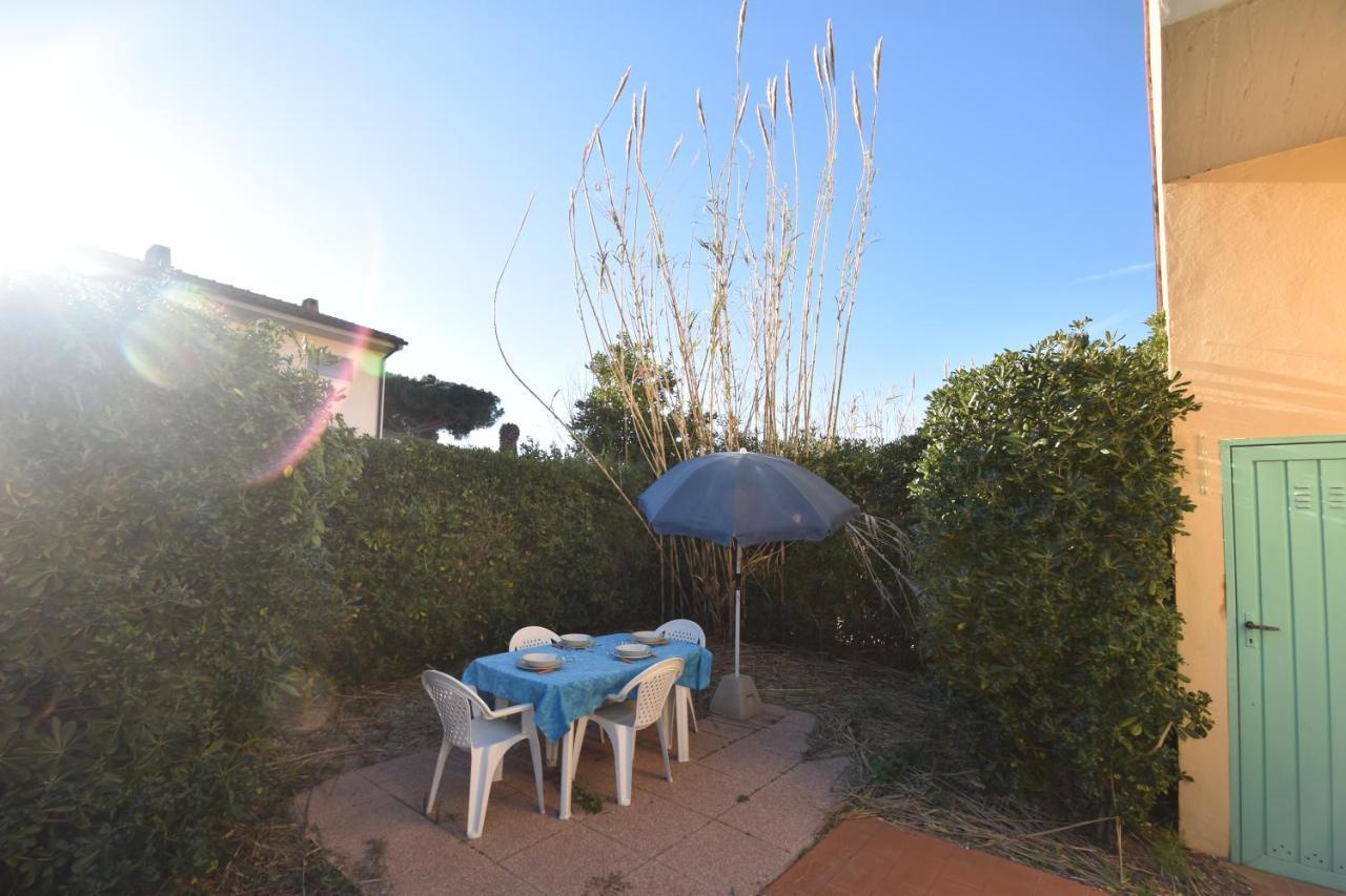 Appartamenti Sabbia - Zona Mare Con Terrazze, Clima, E Posti Auto มารินา ดิ กัมโป ภายนอก รูปภาพ