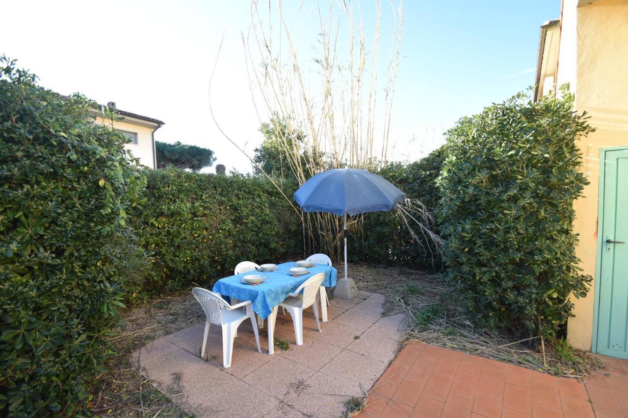 Appartamenti Sabbia - Zona Mare Con Terrazze, Clima, E Posti Auto มารินา ดิ กัมโป ภายนอก รูปภาพ